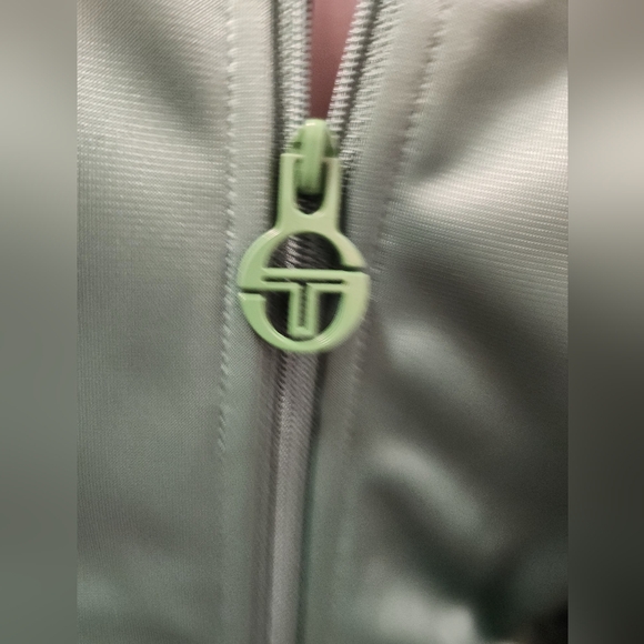 Sergio Tecchini Womens Green Track Suit - Picture 4 of 10